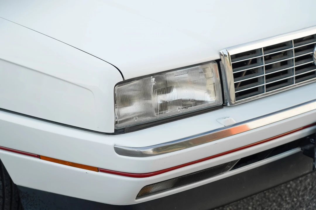1991 Cadillac Allante - Image 17 of 31