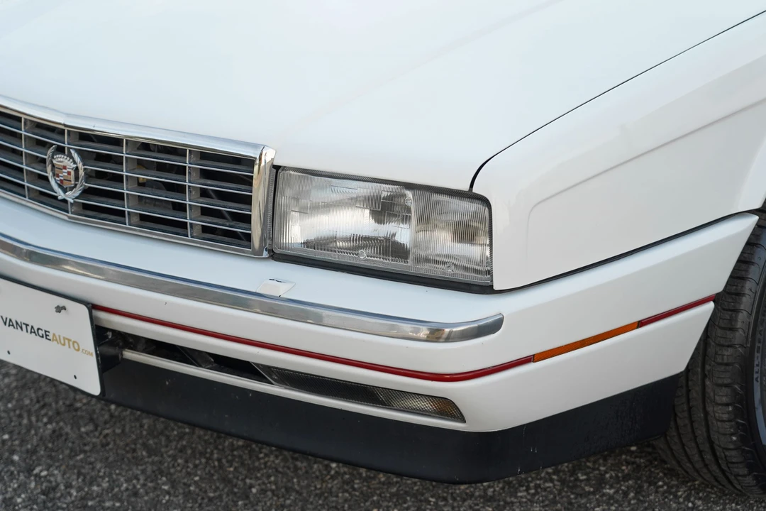 1991 Cadillac Allante - Image 19 of 31