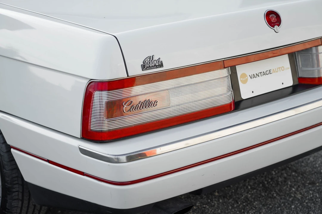 1991 Cadillac Allante - Image 28 of 31