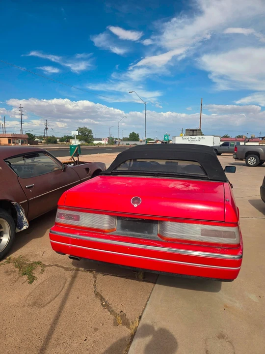1991 Cadillac Allante - Image 2 of 5