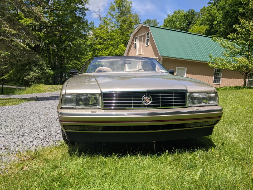 1991 Cadillac Allante - Image 19 of 31