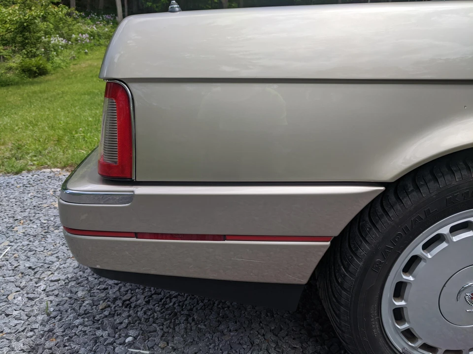 1991 Cadillac Allante - Image 27 of 31