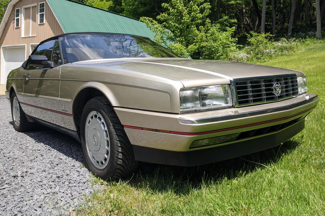 1991 Cadillac Allante - Image 18 of 31