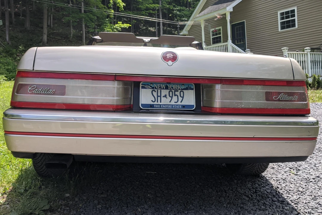 1991 Cadillac Allante - Image 5 of 31
