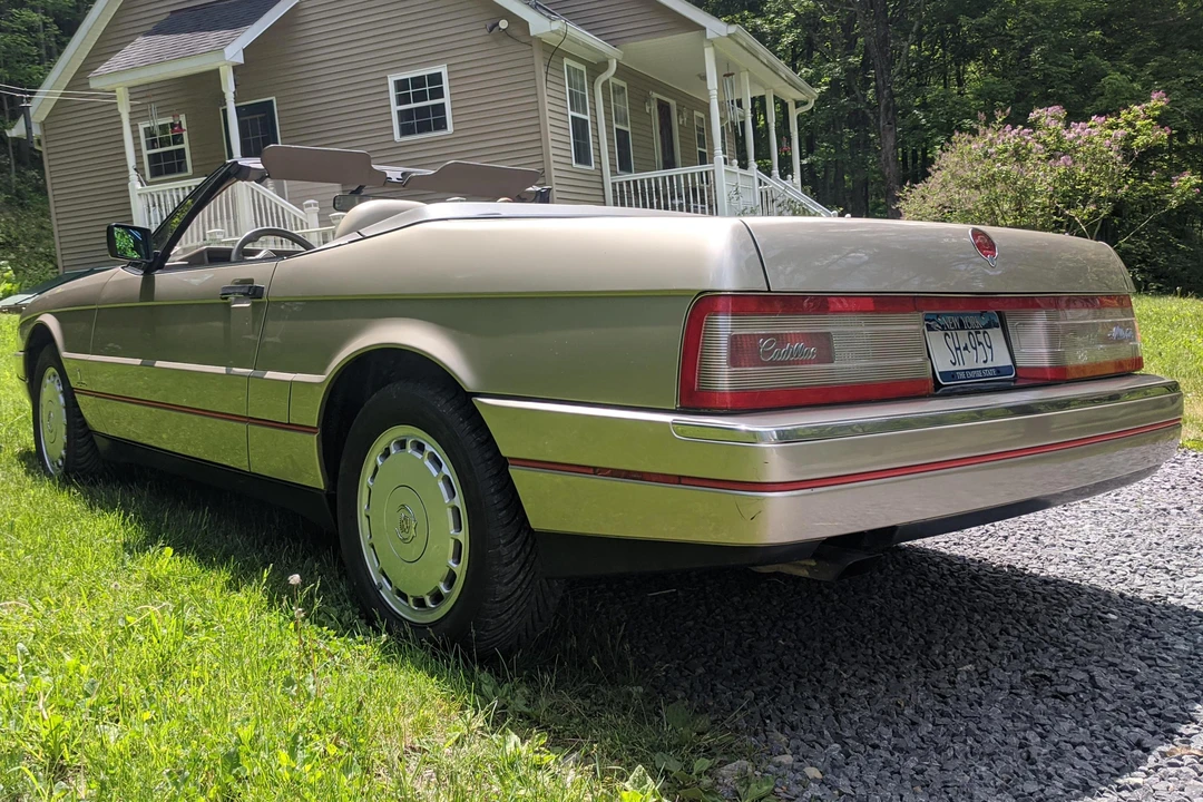1991 Cadillac Allante - Image 4 of 31