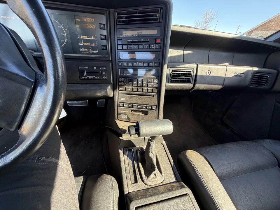 1991 Cadillac Allante - Image 31 of 31