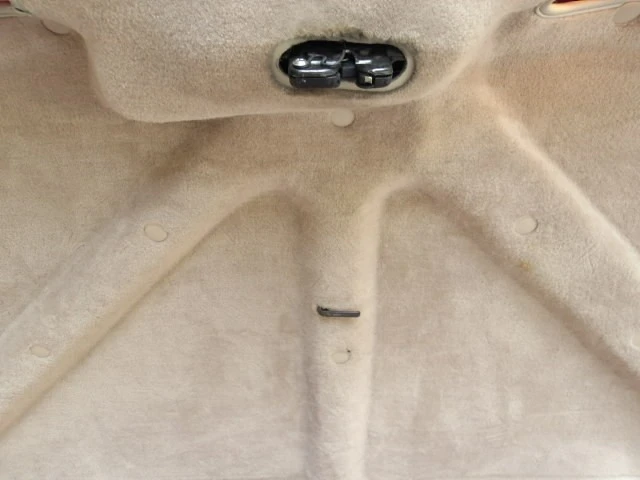 1991 Cadillac Allante - Image 15 of 21