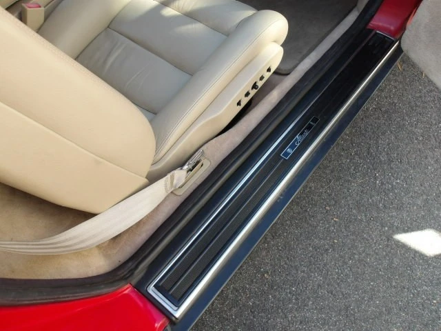 1991 Cadillac Allante - Image 7 of 21