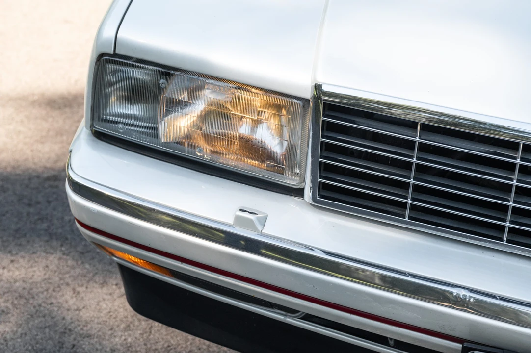 1991 Cadillac Allante - Image 26 of 31