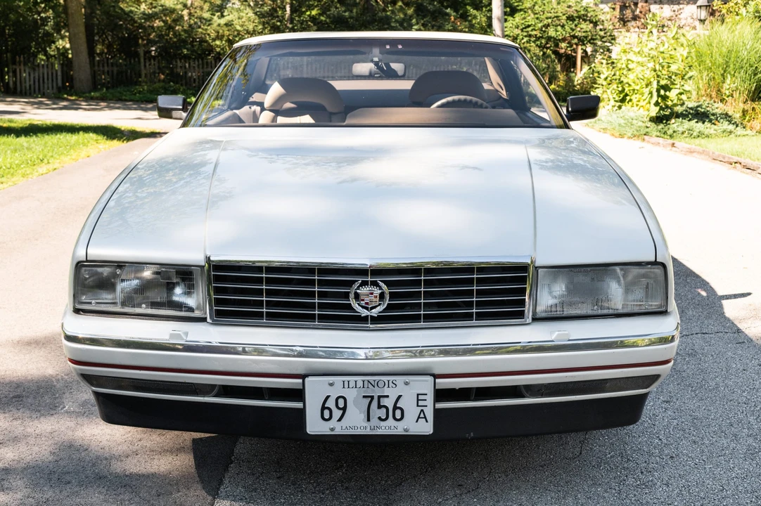 1991 Cadillac Allante - Image 16 of 31