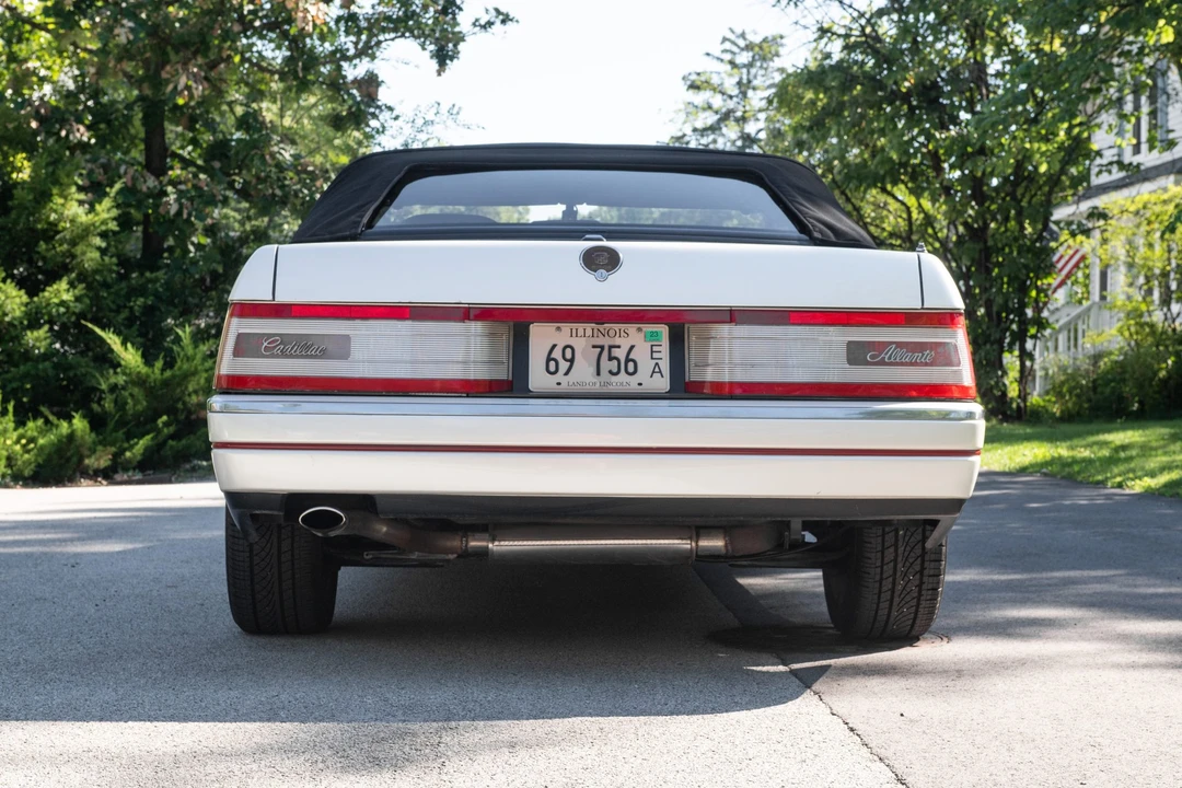 1991 Cadillac Allante - Image 20 of 31