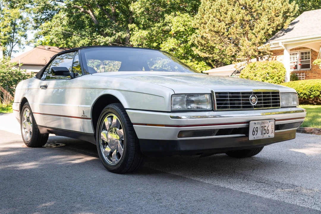 1991 Cadillac Allante - Image 23 of 31