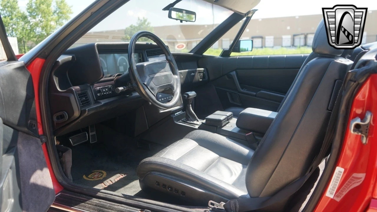 1991 Cadillac Allante - Image 19 of 21