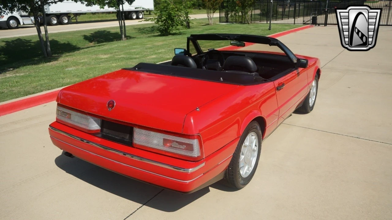 1991 Cadillac Allante - Image 8 of 21