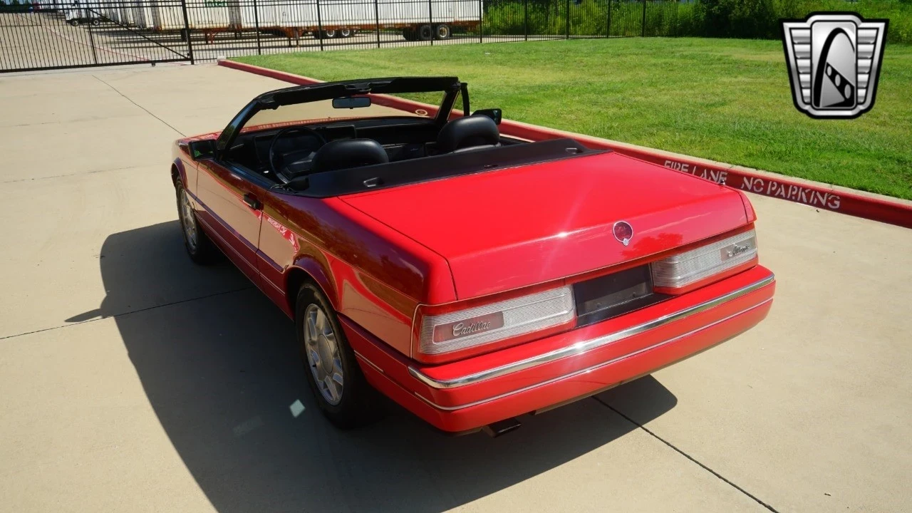 1991 Cadillac Allante - Image 5 of 21