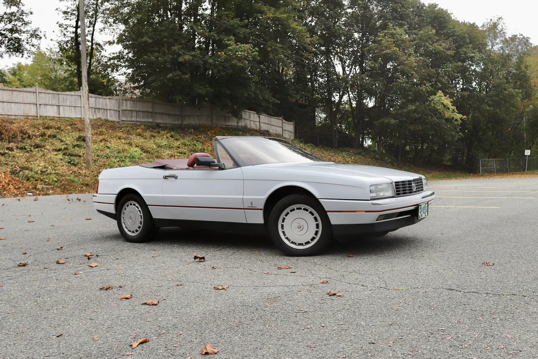 1991 Cadillac Allante - Image 18 of 31