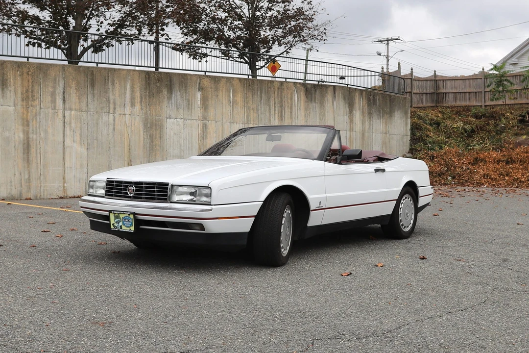 1991 Cadillac Allante - Image 3 of 31