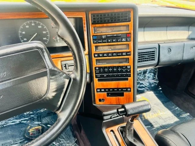 1991 Cadillac Allante - Image 12 of 14