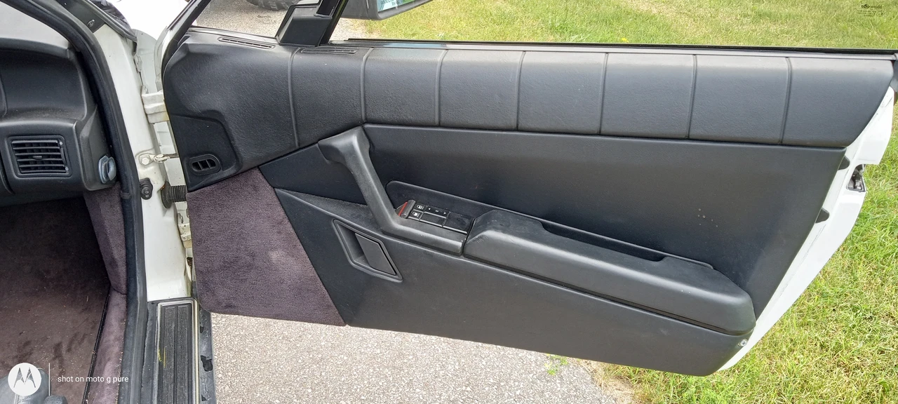 1991 Cadillac Allante - Image 5 of 12