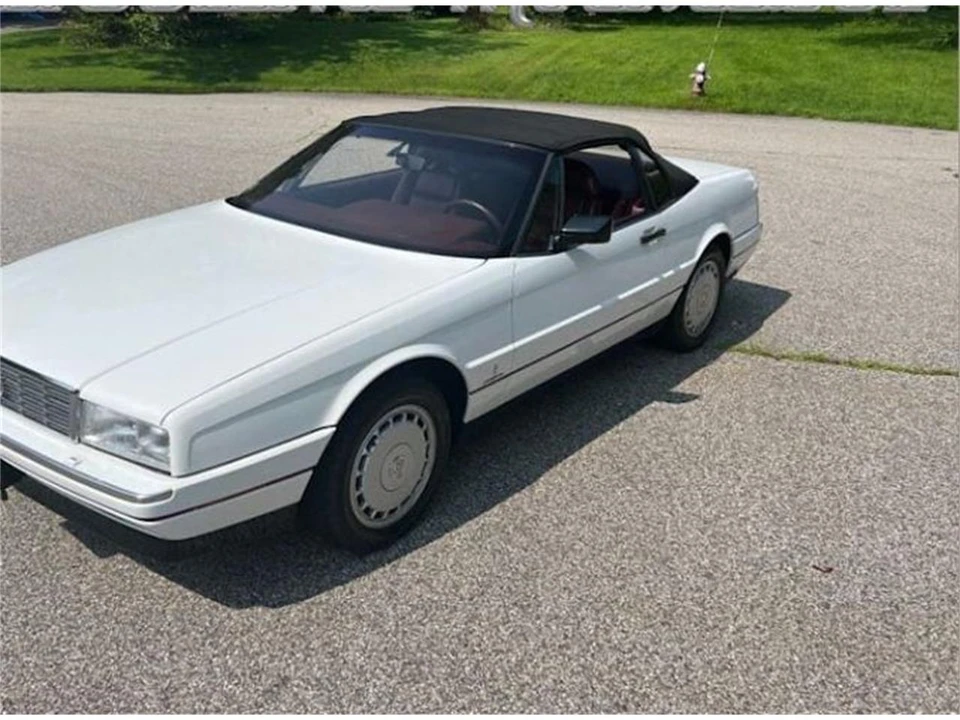 1991 Cadillac Allante - Image 7 of 21