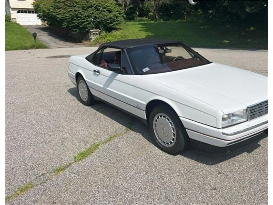 1991 Cadillac Allante - Image 20 of 21