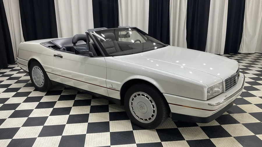 1991 Cadillac Allante - Image 15 of 15