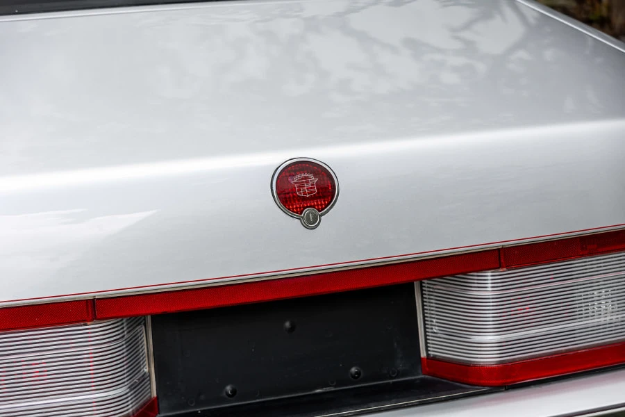 1991 Cadillac Allante - Image 15 of 31