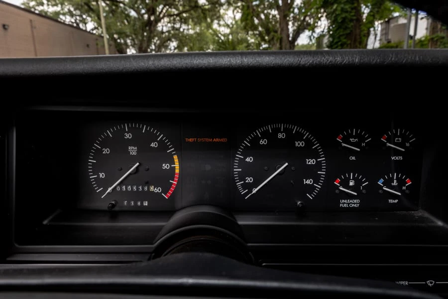 1991 Cadillac Allante - Image 20 of 31