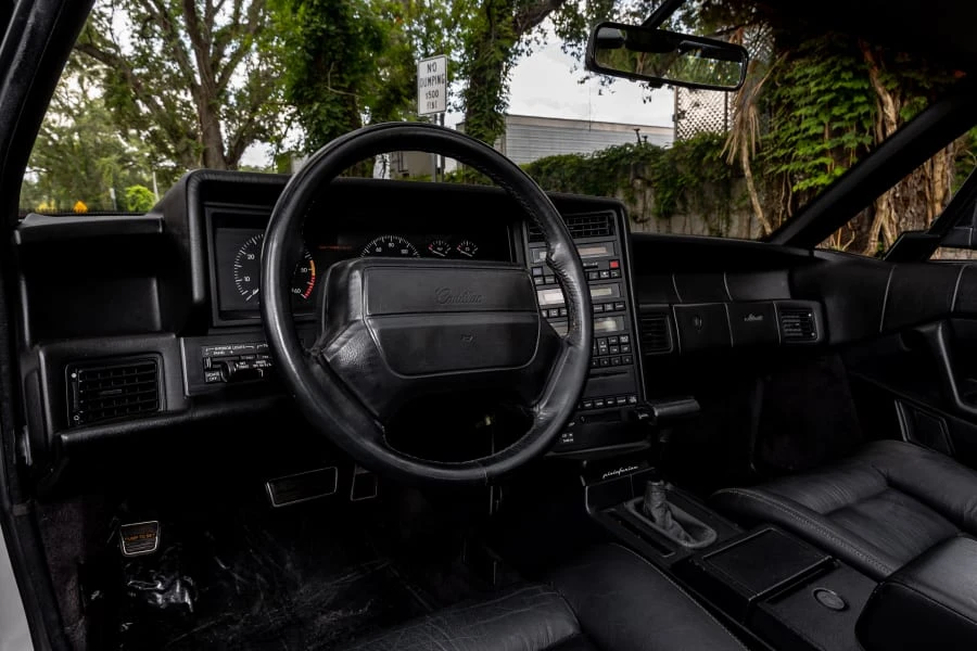 1991 Cadillac Allante - Image 21 of 31