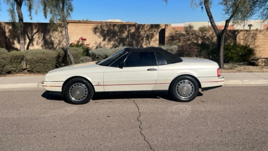 1991 Cadillac Allante - Image 6 of 8
