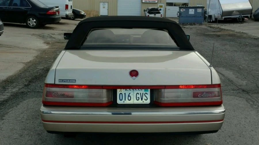 1991 Cadillac Allante - Image 2 of 5