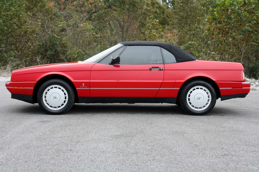 1991 Cadillac Allante - Image 2 of 12
