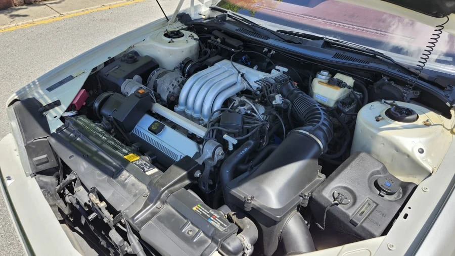1991 Cadillac Allante - Image 10 of 10