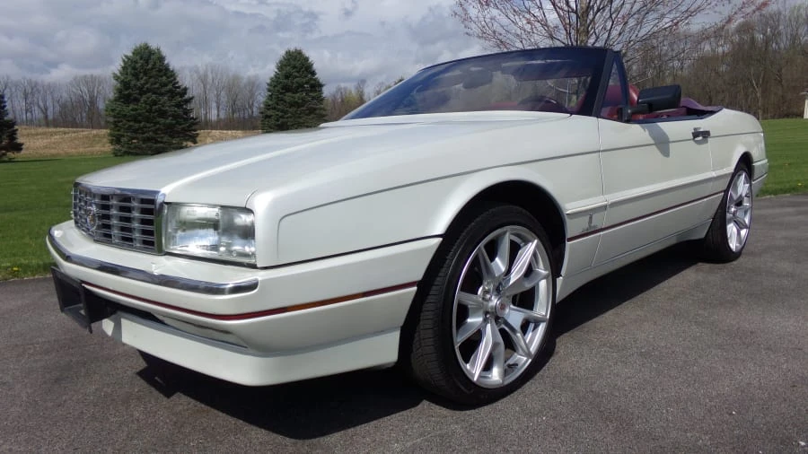 1991 Cadillac Allante - Image 4 of 8