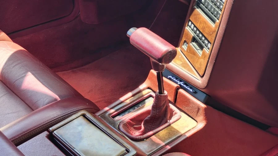 1991 Cadillac Allante - Image 8 of 10