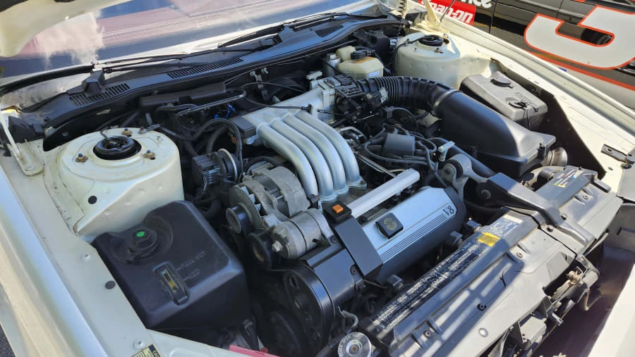1991 Cadillac Allante - Image 9 of 10