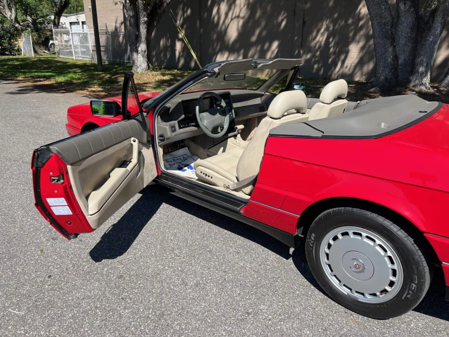 1991 Cadillac Allante - Image 10 of 13