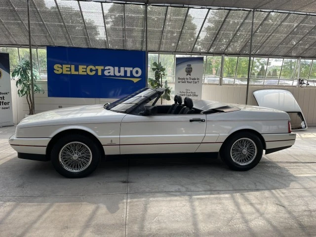 1991 Cadillac Allante - Image 13 of 31