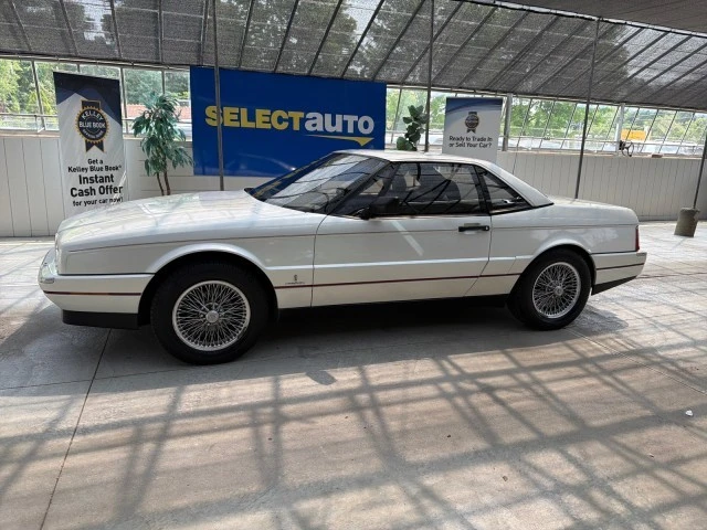 1991 Cadillac Allante - Image 15 of 31