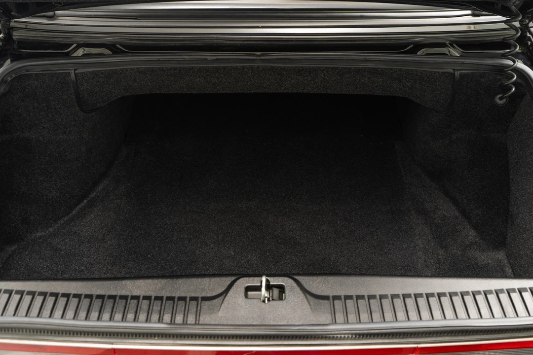 1991 Cadillac Allante - Image 19 of 21