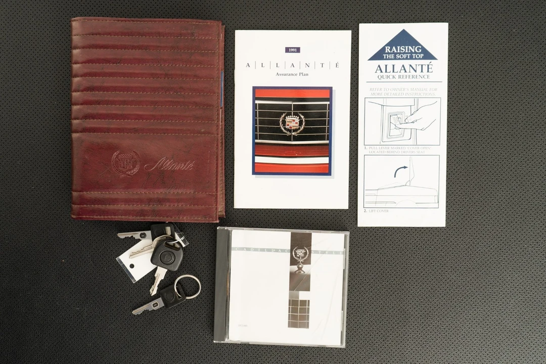 1991 Cadillac Allante - Image 21 of 21
