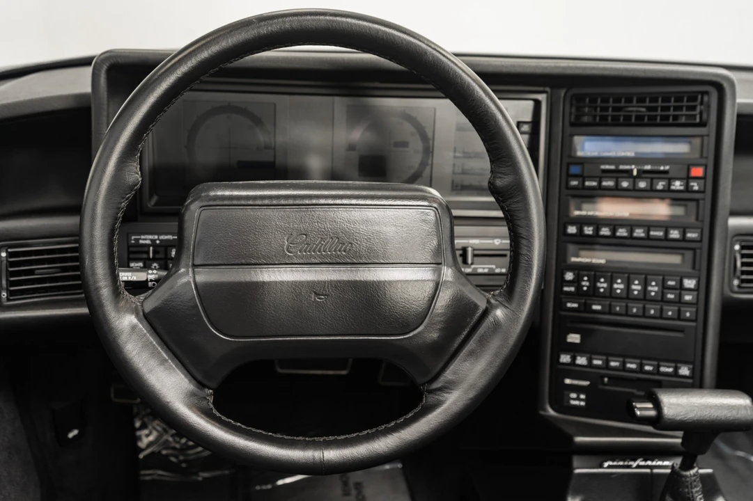 1991 Cadillac Allante - Image 15 of 21