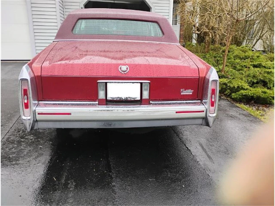 1991 Cadillac Brougham - Image 13 of 14