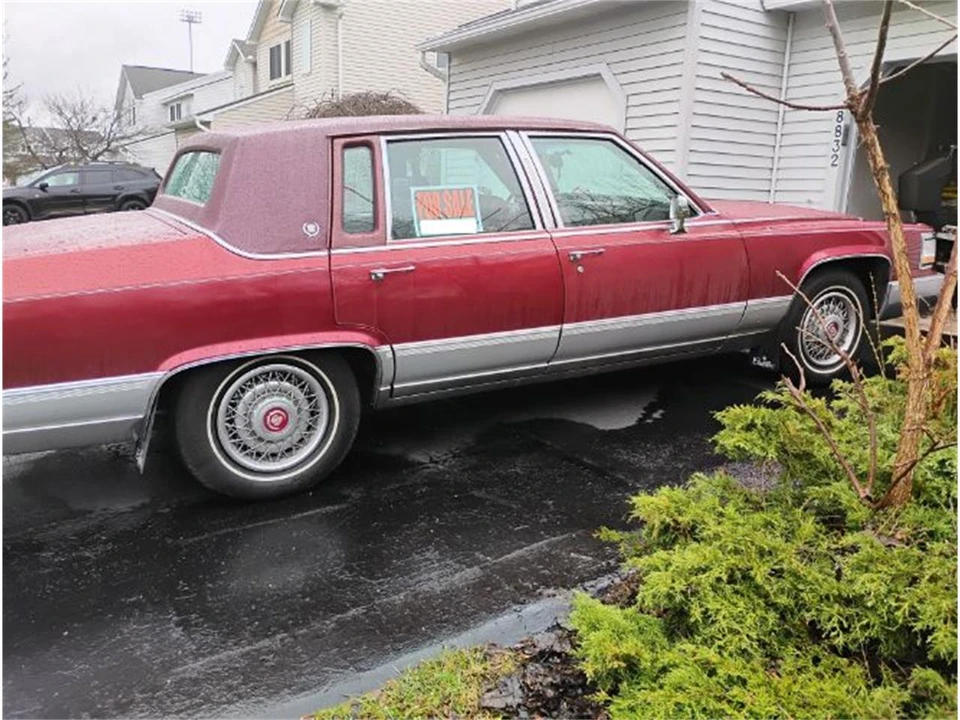 1991 Cadillac Brougham - Image 3 of 14
