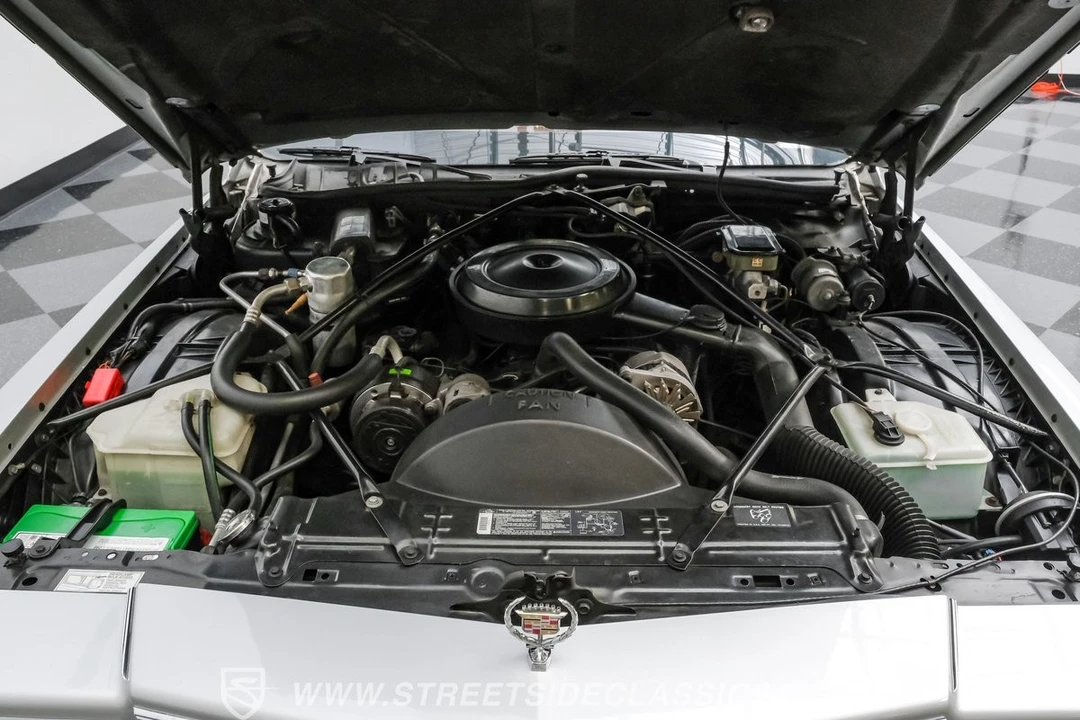 1991 Cadillac Brougham - Image 3 of 12