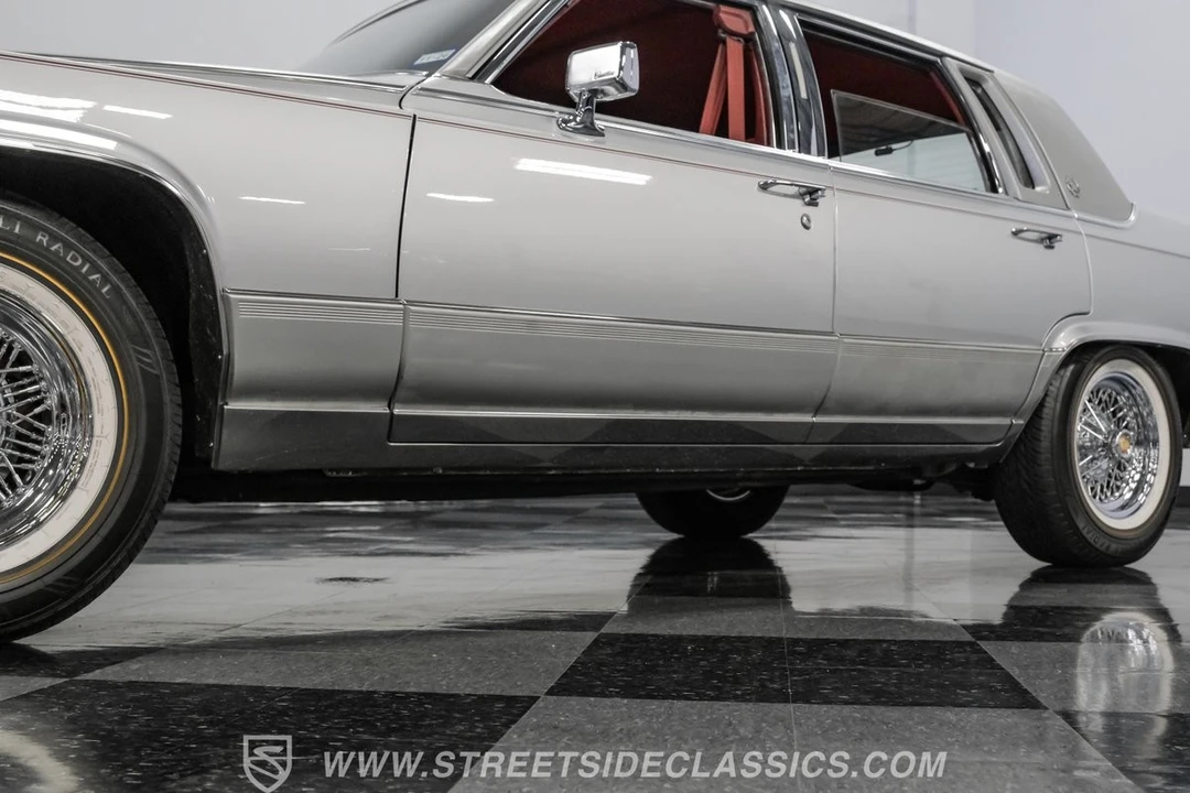 1991 Cadillac Brougham - Image 7 of 12