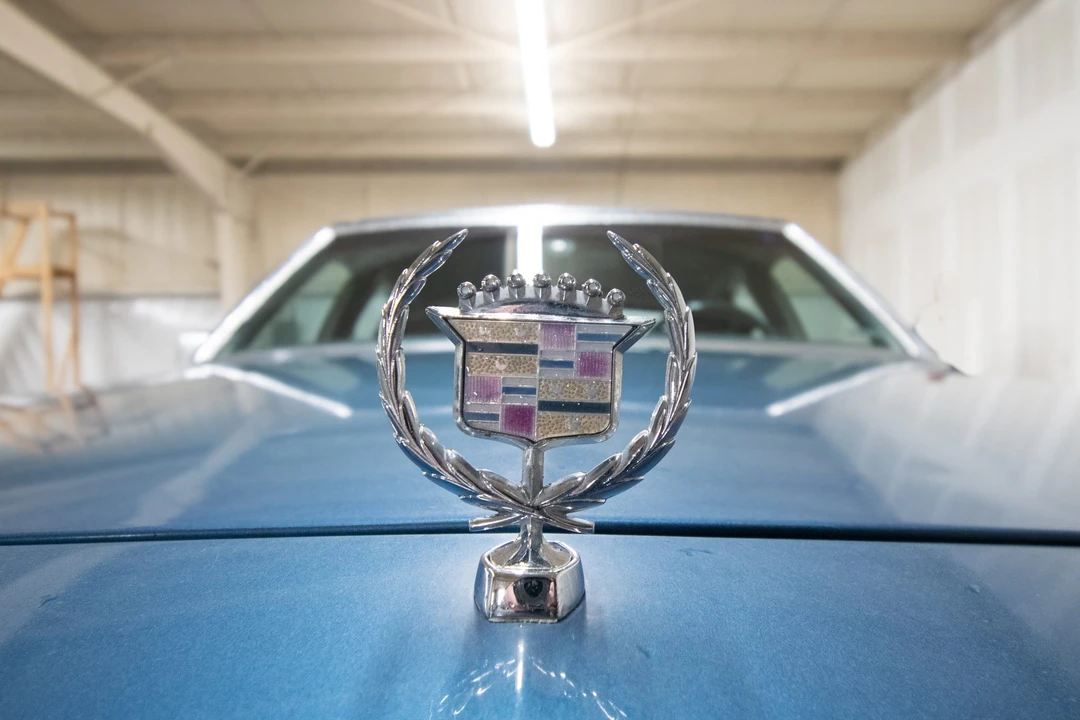1991 Cadillac Brougham - Image 26 of 31