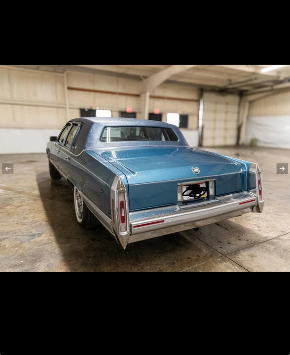 1991 Cadillac Brougham - Image 3 of 31