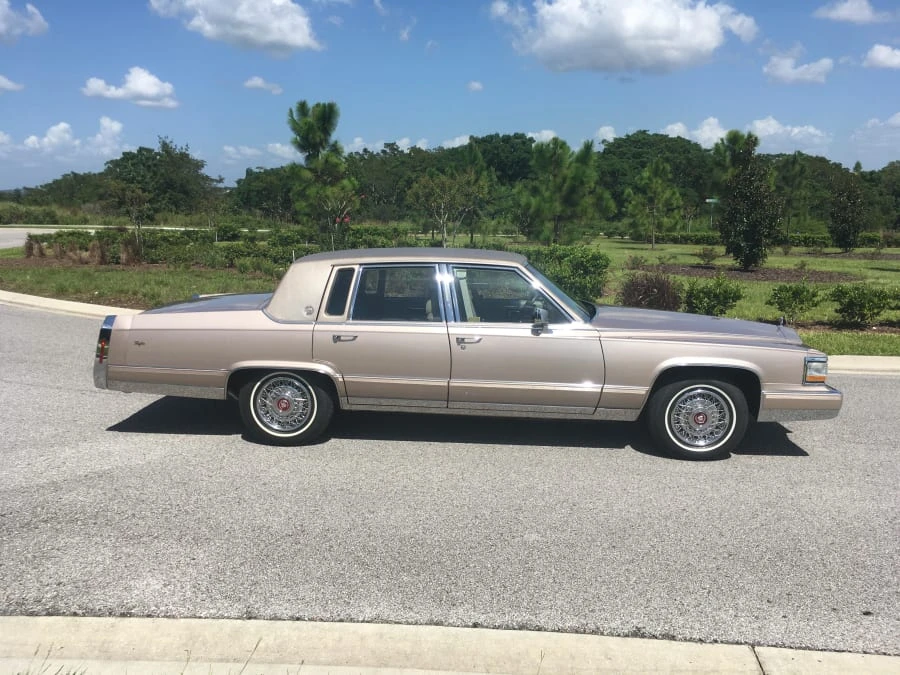 1991 Cadillac Brougham - Image 2 of 8