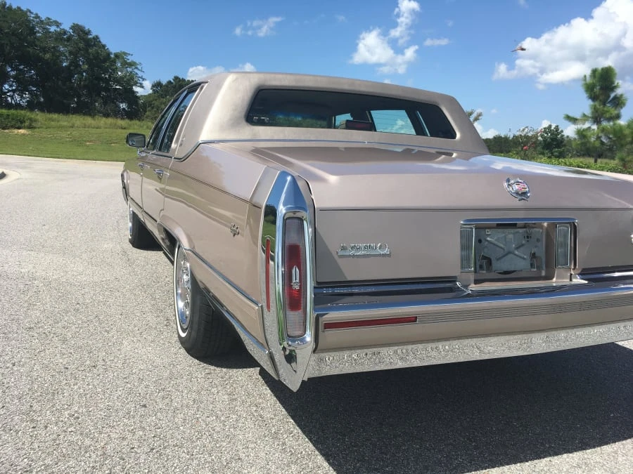 1991 Cadillac Brougham - Image 8 of 8